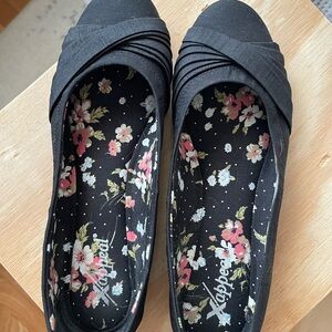 Xappeal Black Women's Flats with Floral Insole